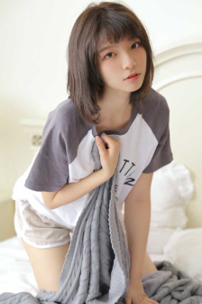 美丽小蜜桃